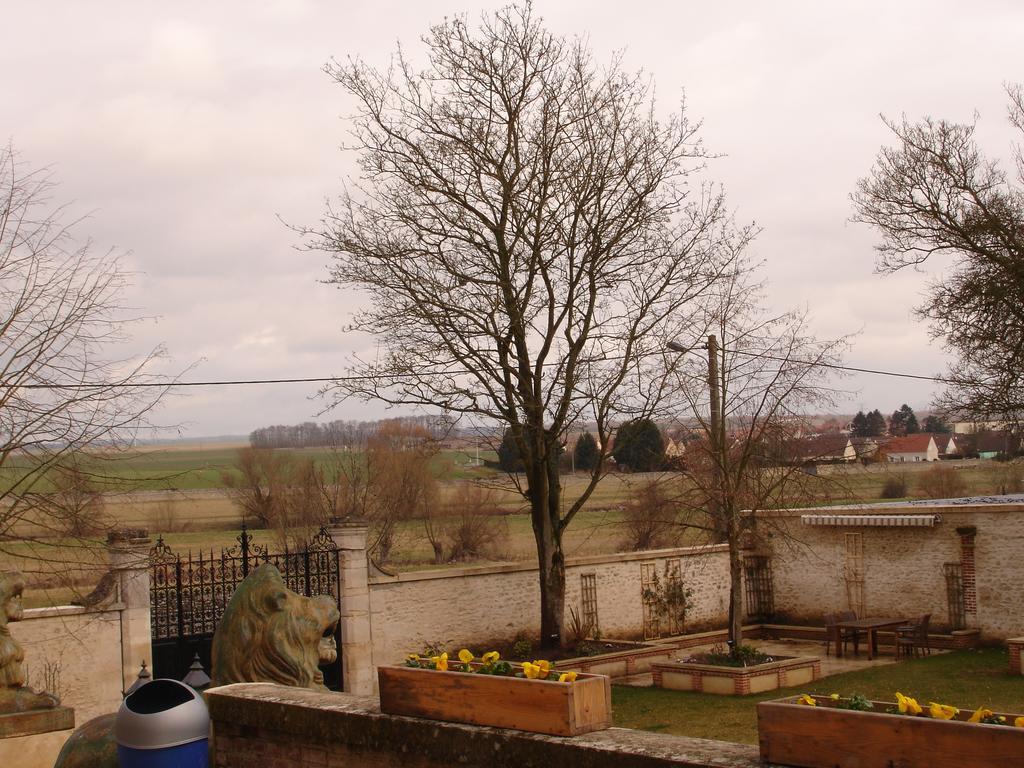 Château du Jard Chaumont-en-Vexin Exterior foto